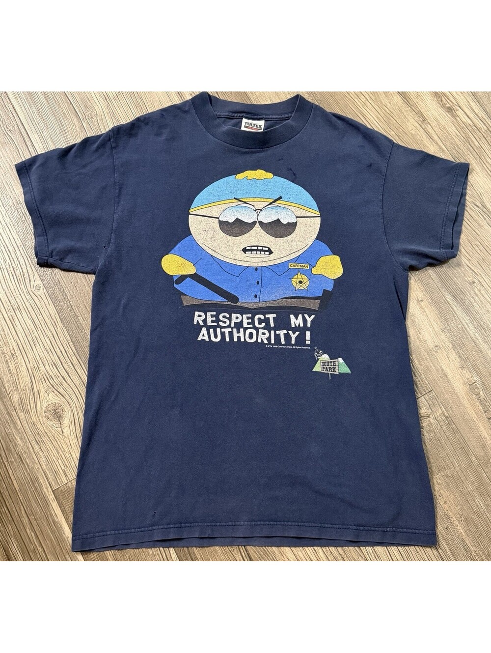 vintage 1998 South Park "Respect My Authority!" Cop Cartman t-shirt Sz L